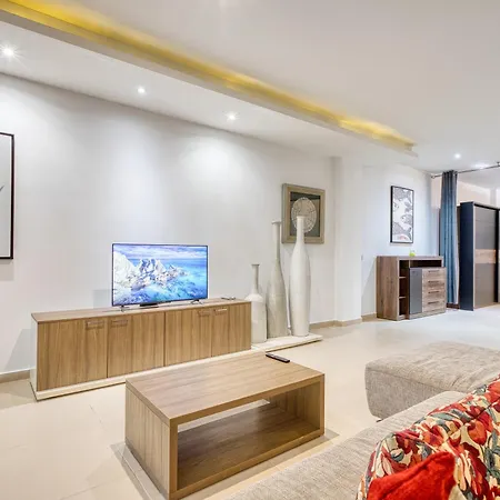 Spacious & Chic 1 Bedroom In Waterfront Gspi1-1 شقة *