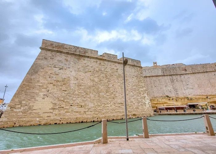 Spacious & Chic 1 Bedroom In Waterfront Gspi1-1 Apartmán Birgu