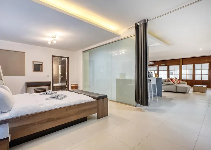 Apartman Spacious & Chic 1 Bedroom In Waterfront Gspi1-1 Birgu