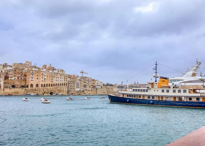 Spacious & Chic 1 Bedroom In Waterfront Gspi1-1 *